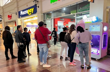 Sho pping  Mall  Case  США