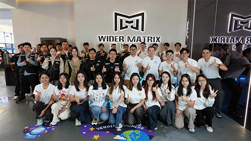 Video completo de demostración de las máquinas para fabricar fundas de celular WM880