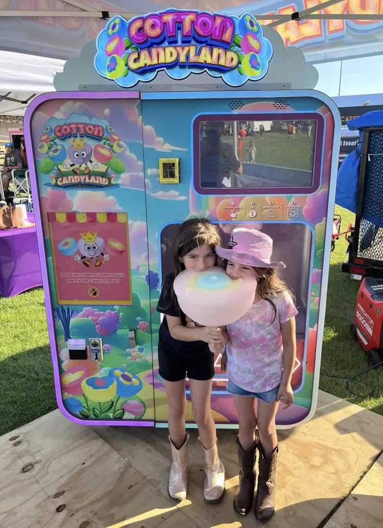 آلة بيع حلوى القطن