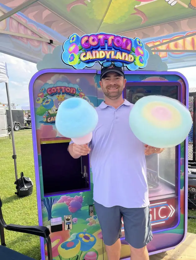 Máquina expendedora de algodón de azúcar totalmente automática WM980